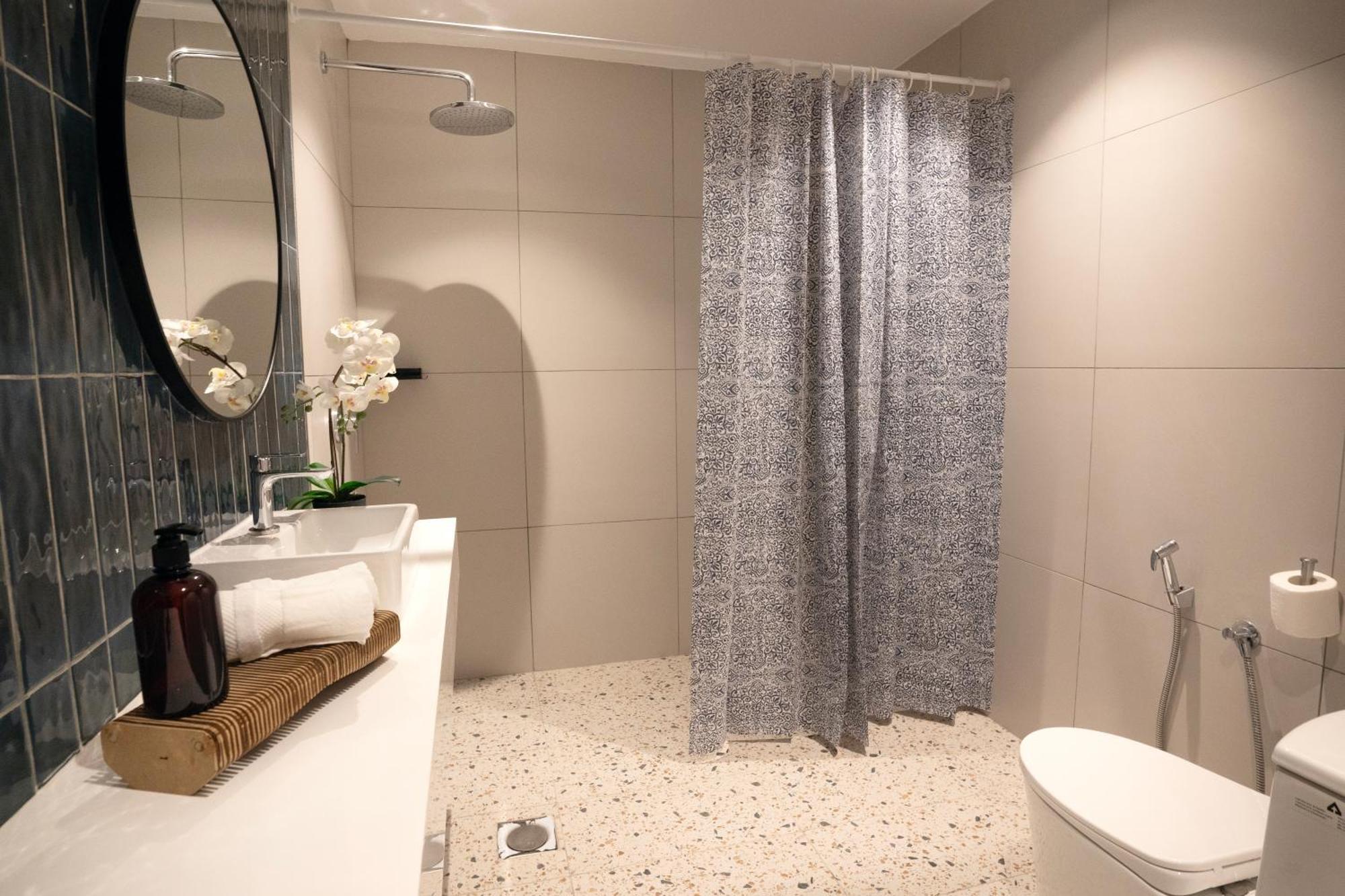 Ukiyo Suites Petaling Jaya Extérieur photo